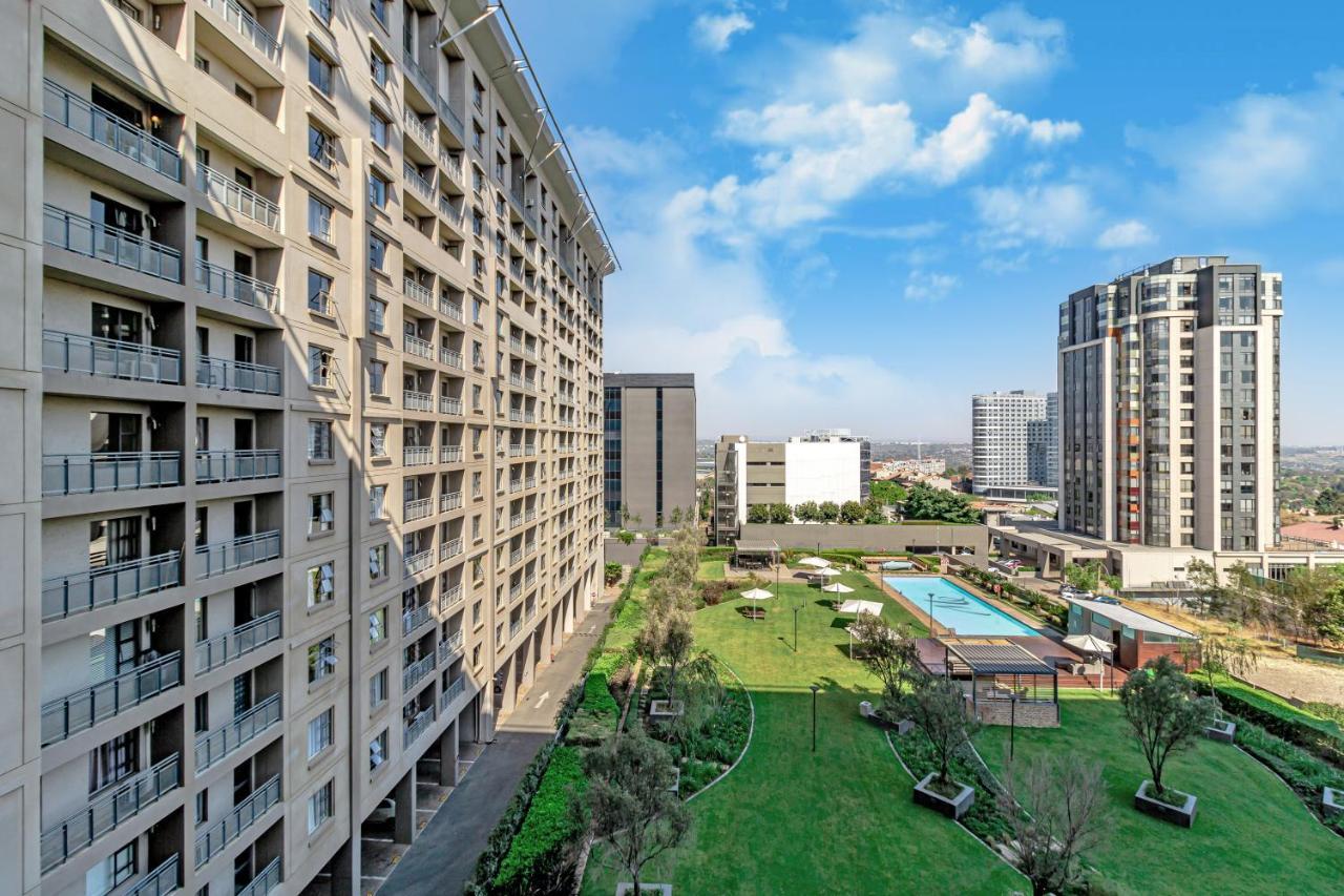 West Point Properties Johannesburg Esterno foto
